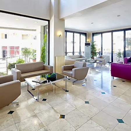 艾瓦勒克奇纳尔酒店