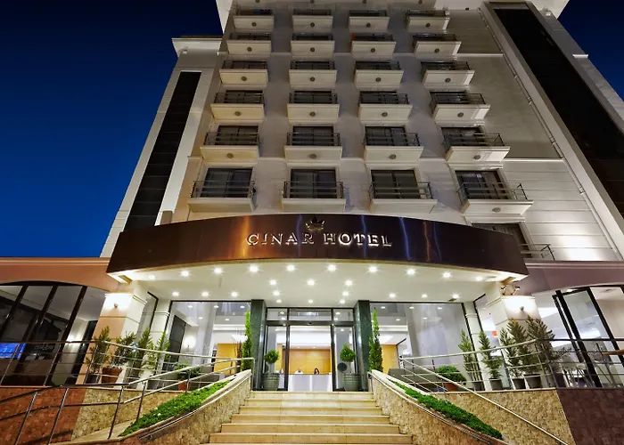 Cinar מלון